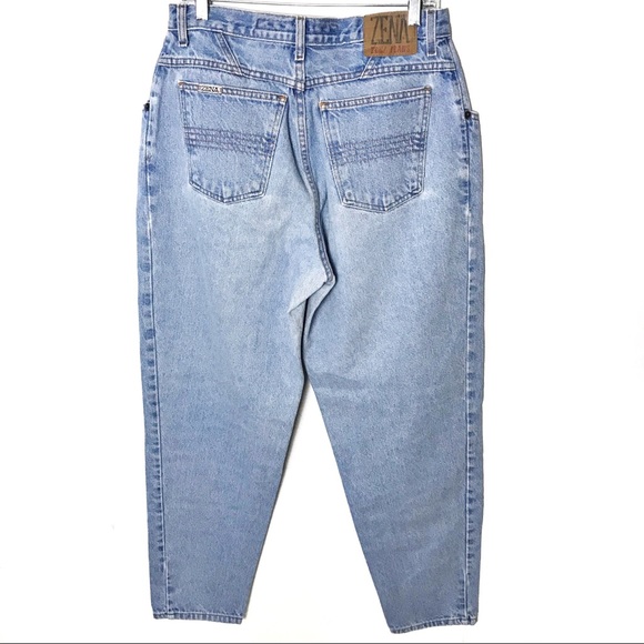 Vintage Zena high rise light wash loose mom taper - Picture 2 of 6